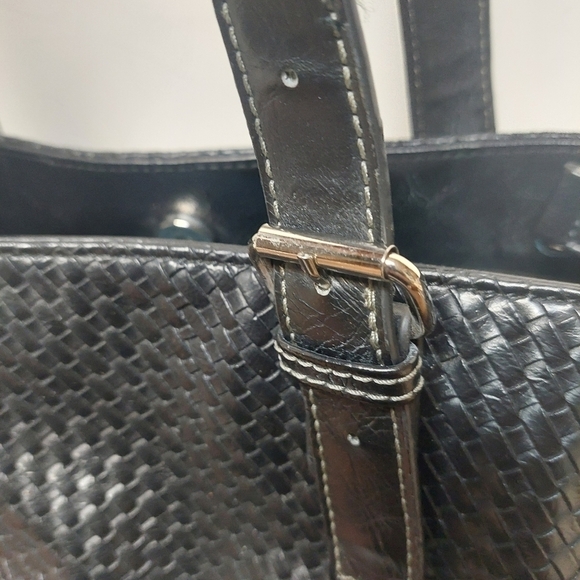 Kenneth Cole Reaction Large Black Weaved Over-shoulder Tote Bag - Picture 3 of 15